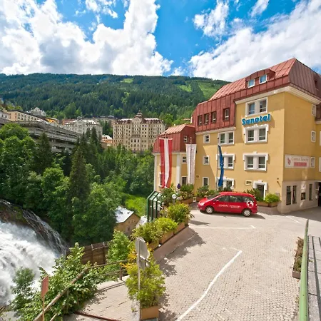 Sanotel Szálloda
