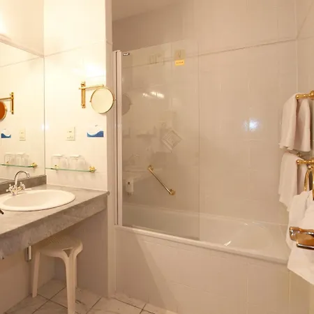 Szálloda Sanotel